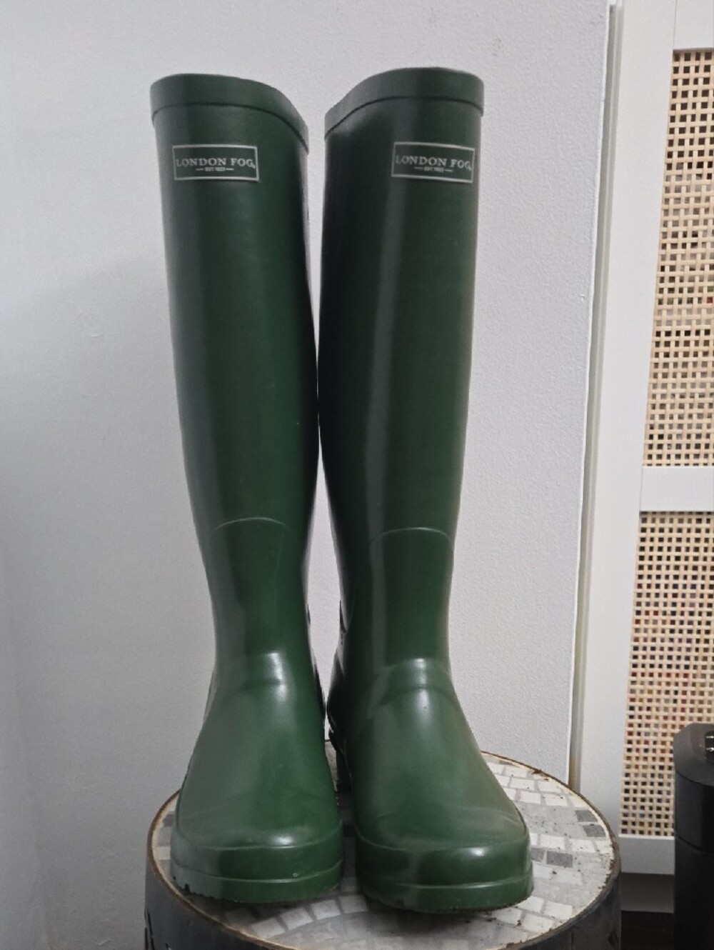 London Fog Women's Tall Forest Green Waterproof Rain Boots - Picture 4 of 6